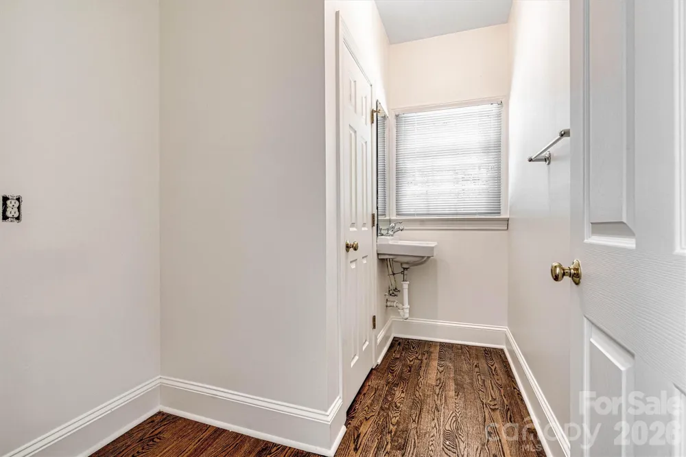 5321 Saddlewood Lane Mint Hill, NC 28227