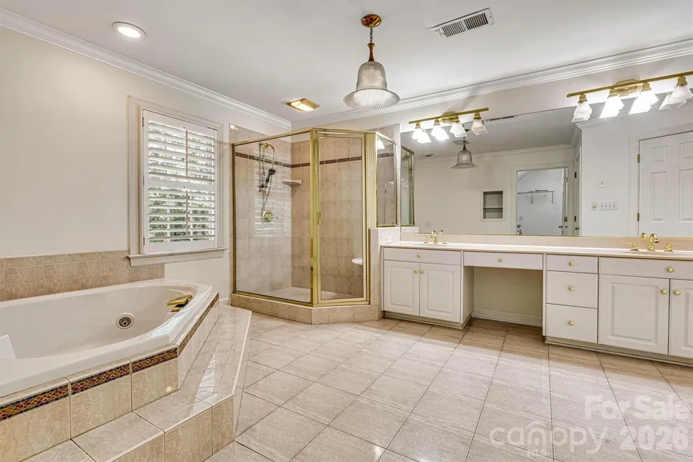 5321 Saddlewood Lane Mint Hill, NC 28227