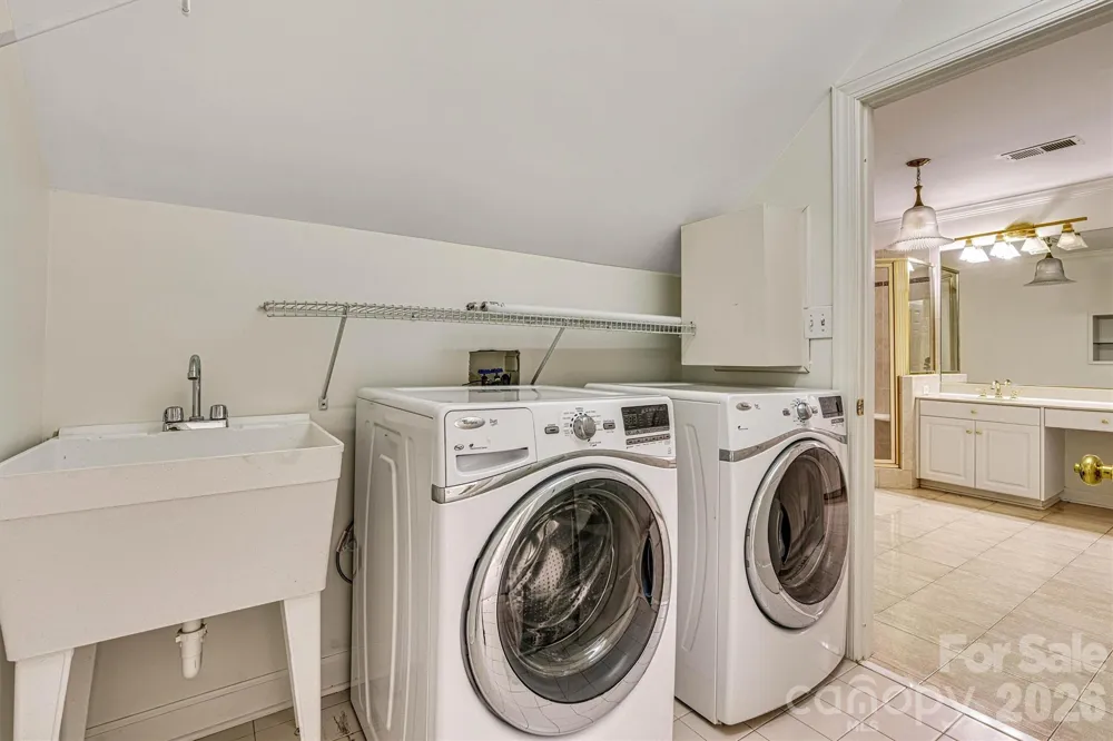 5321 Saddlewood Lane Mint Hill, NC 28227