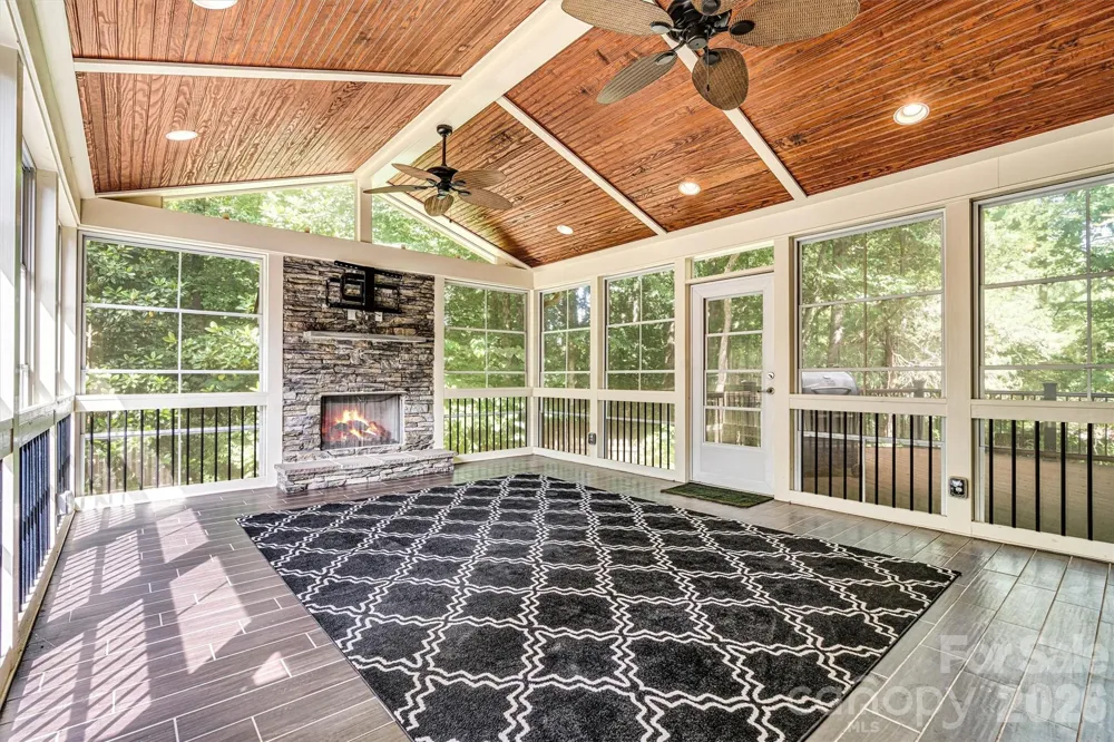 5321 Saddlewood Lane Mint Hill, NC 28227