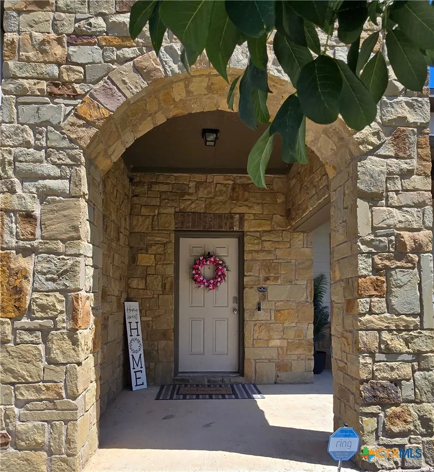 129 Diamondback Cove Buda, TX 78610