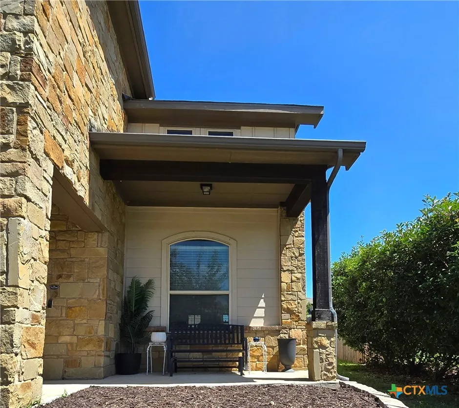 129 Diamondback Cove Buda, TX 78610
