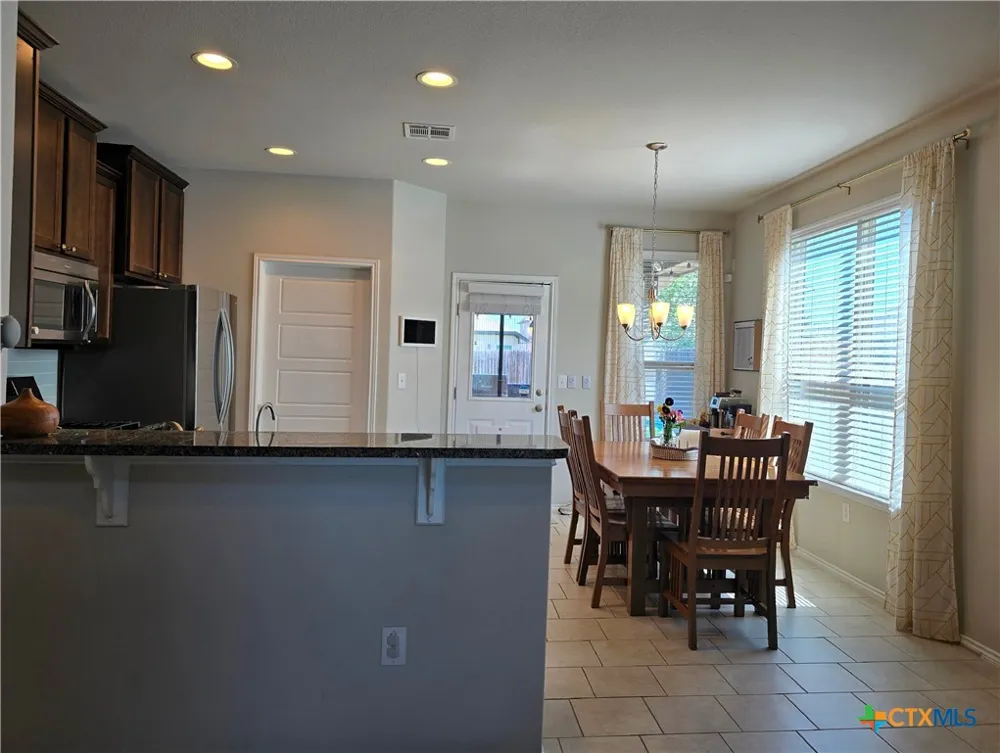 129 Diamondback Cove Buda, TX 78610