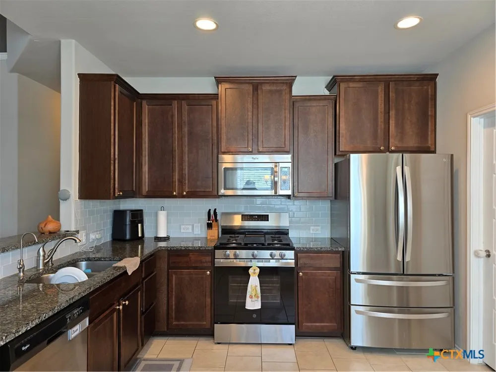 129 Diamondback Cove Buda, TX 78610