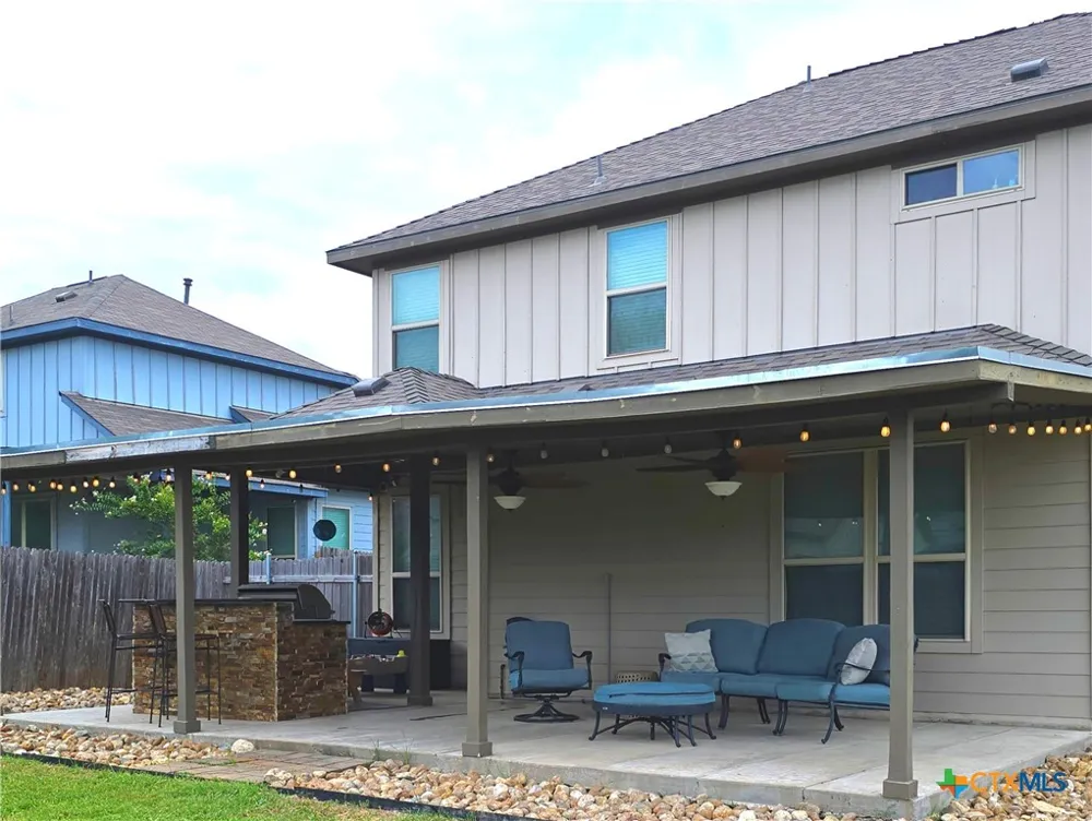 129 Diamondback Cove Buda, TX 78610
