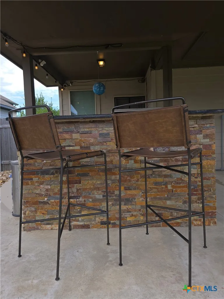 129 Diamondback Cove Buda, TX 78610