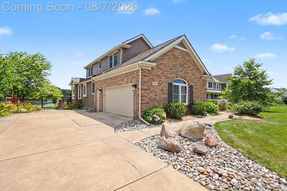 10654 W Braemar Rose Township, MI 48442