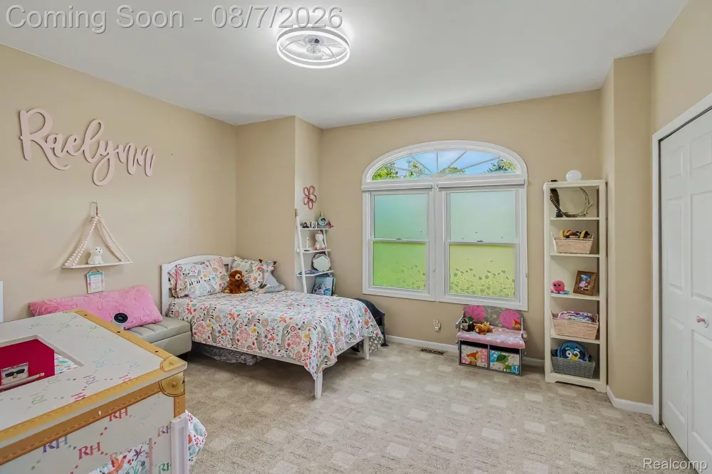 10654 W Braemar Rose Township, MI 48442