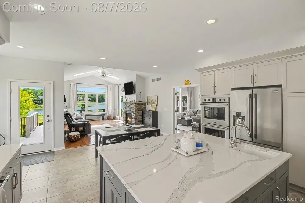 10654 W Braemar Rose Township, MI 48442