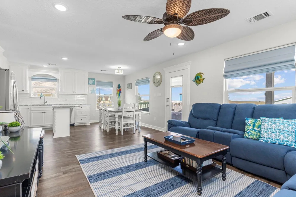 203 Sandpebble Place Surfside Beach, TX 77541