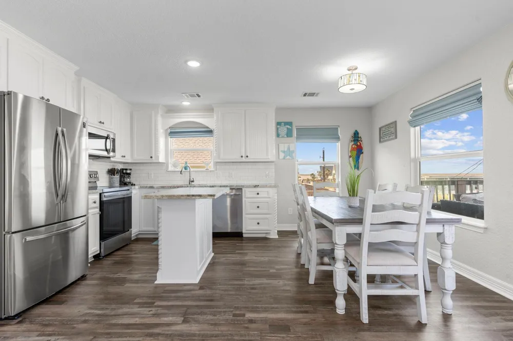 203 Sandpebble Place Surfside Beach, TX 77541