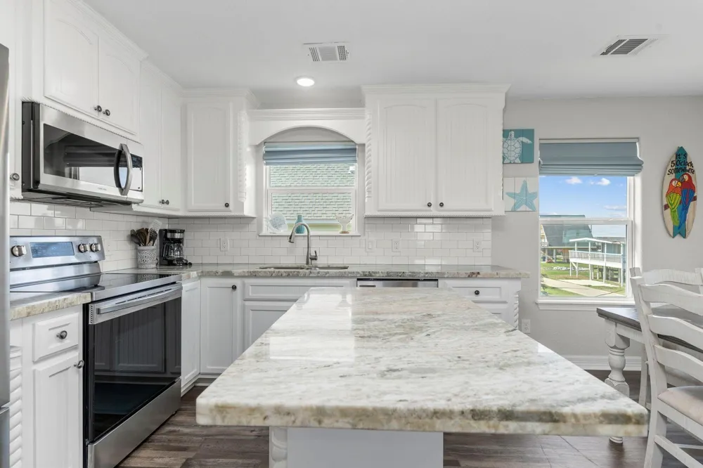 203 Sandpebble Place Surfside Beach, TX 77541