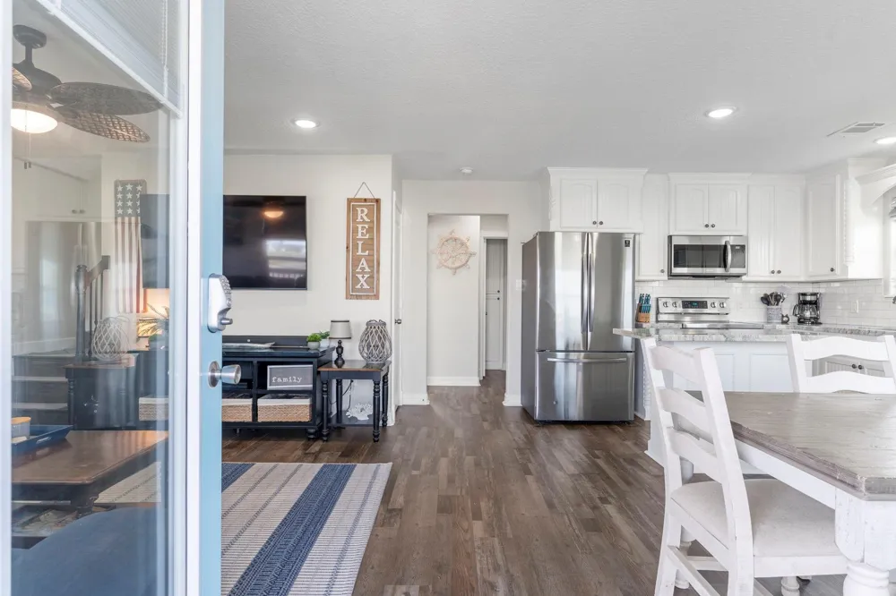 203 Sandpebble Place Surfside Beach, TX 77541