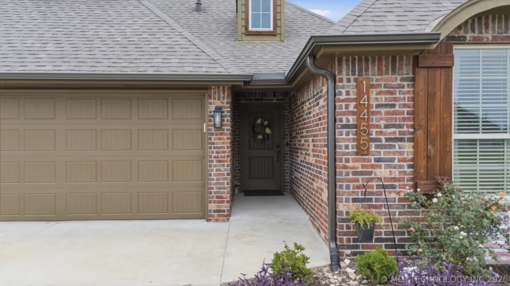 14455 66th Avenue E Collinsville, OK 74021