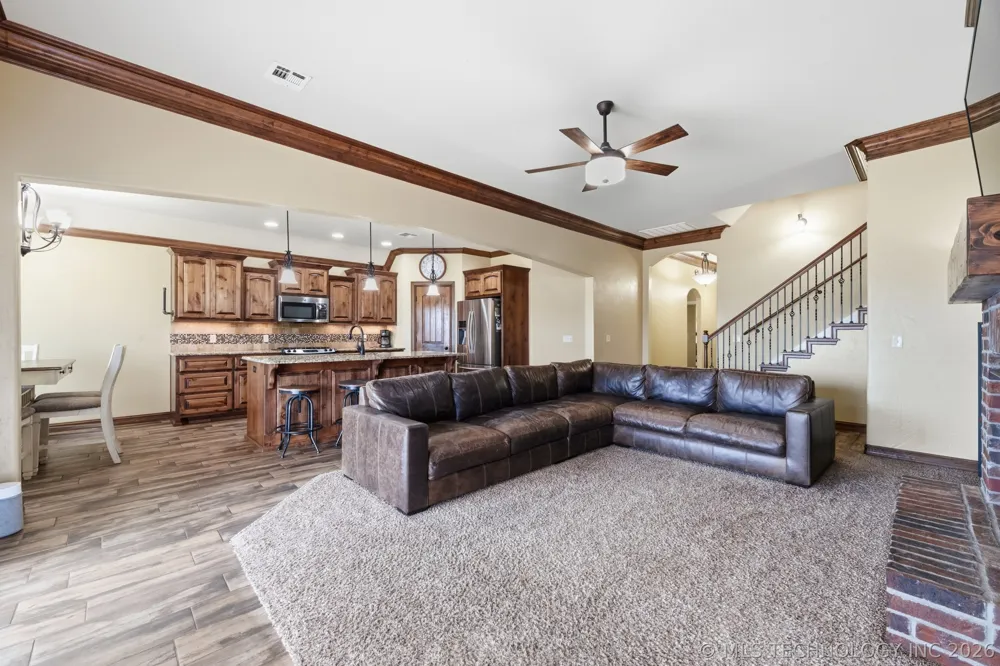 14455 66th Avenue E Collinsville, OK 74021