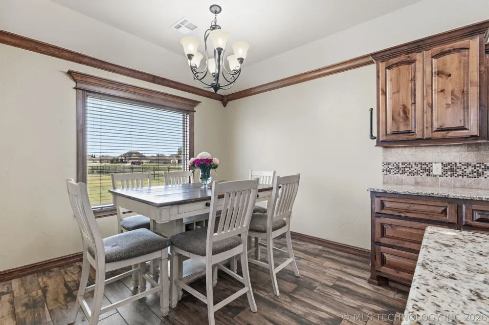 14455 66th Avenue E Collinsville, OK 74021