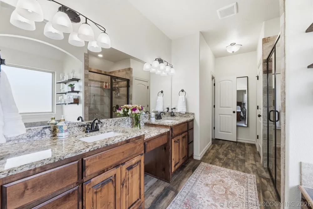 14455 66th Avenue E Collinsville, OK 74021