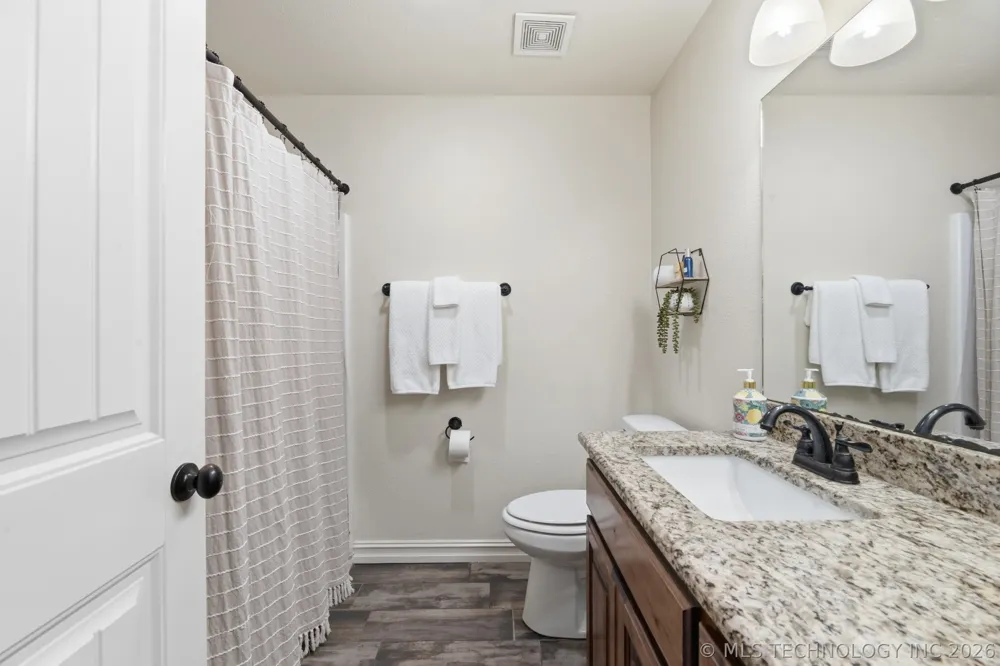 14455 66th Avenue E Collinsville, OK 74021