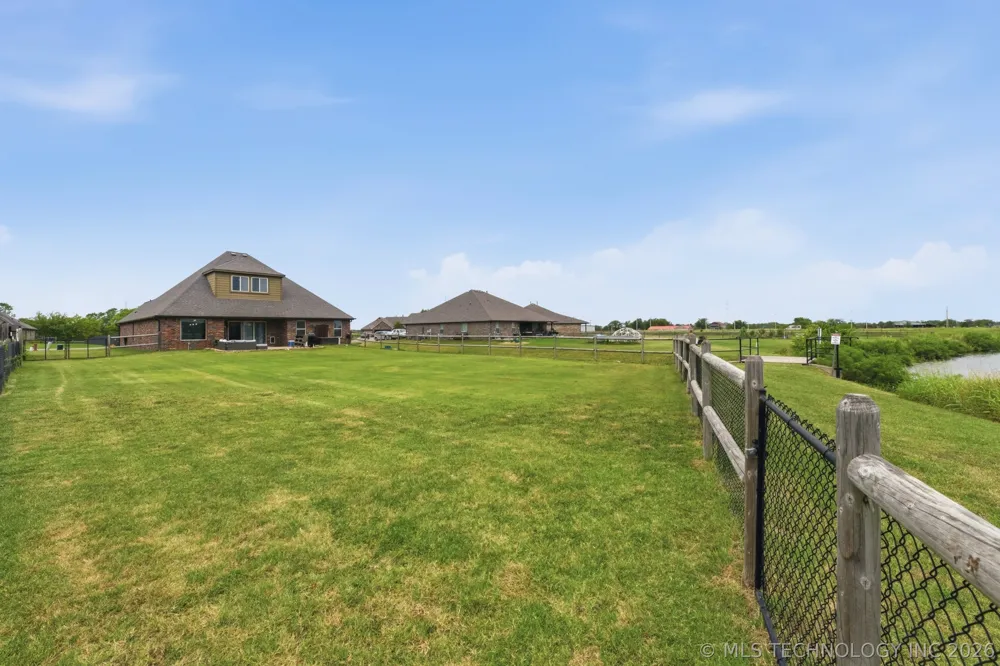 14455 66th Avenue E Collinsville, OK 74021