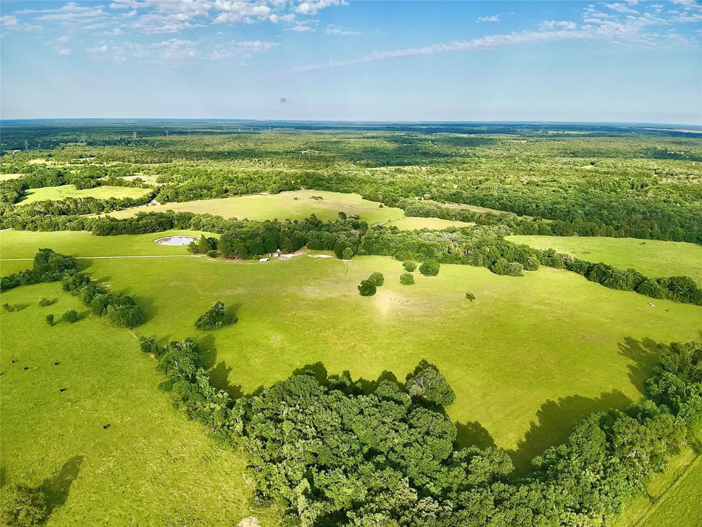 2142 LCR 758 Thornton, TX 76687