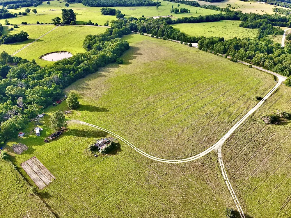 2142 LCR 758 Thornton, TX 76687