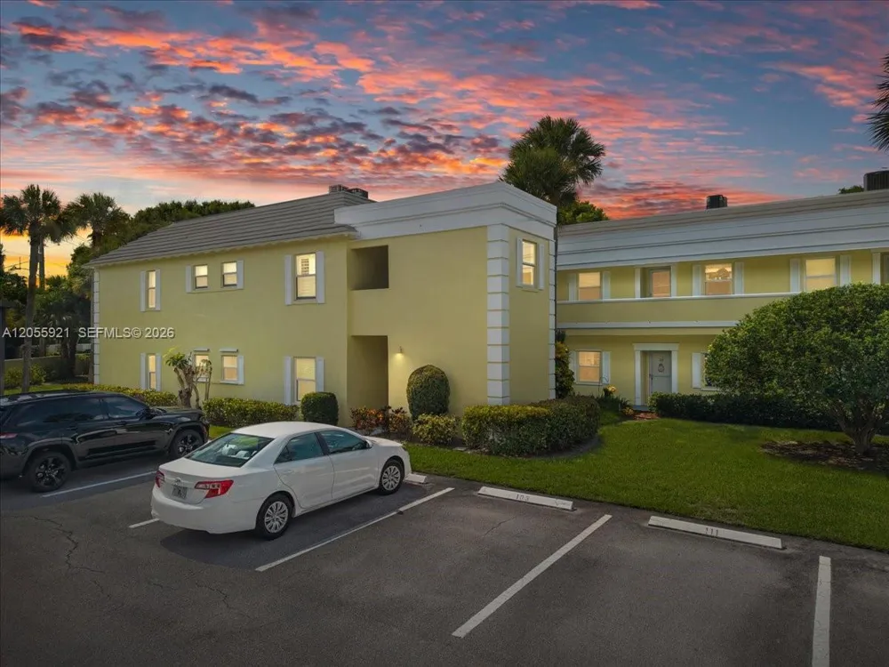 1600 SE Saint Lucie Blvd #110 Stuart, FL 34996