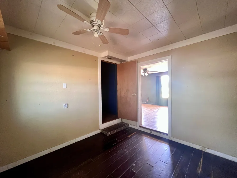 706 Early Blvd Early, TX 76802