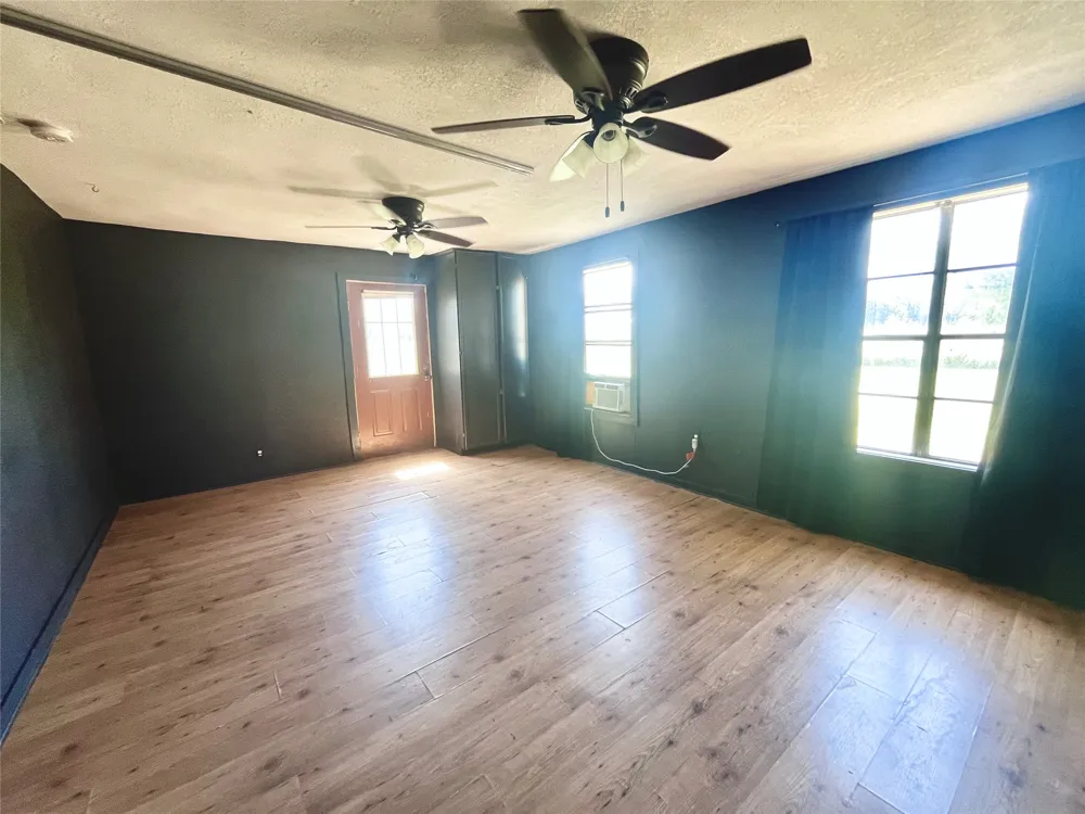 706 Early Blvd Early, TX 76802