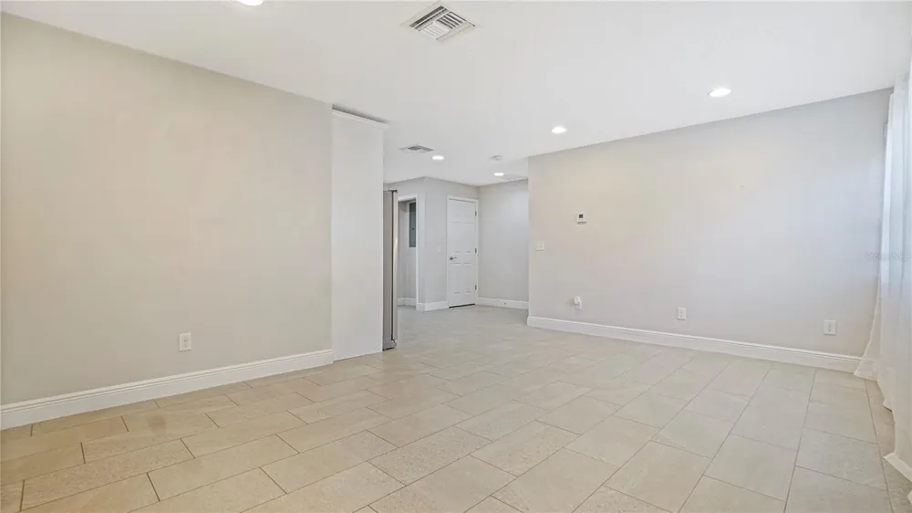 1517 GRANDVIEW STREET Mount Dora, FL 32757