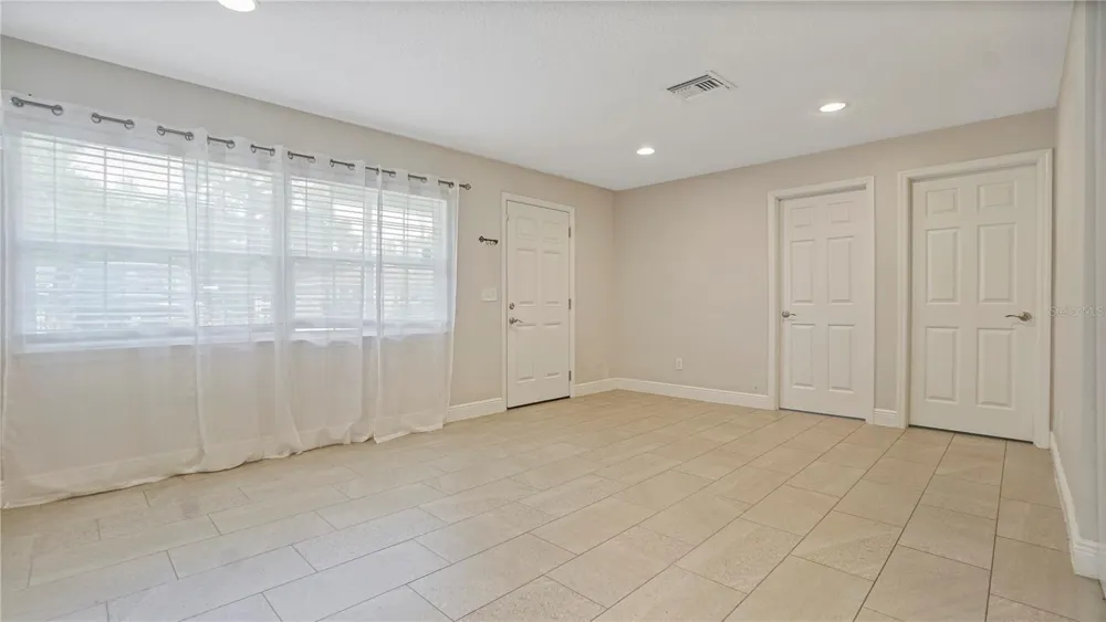 1517 GRANDVIEW STREET Mount Dora, FL 32757