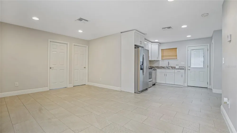 1517 GRANDVIEW STREET Mount Dora, FL 32757