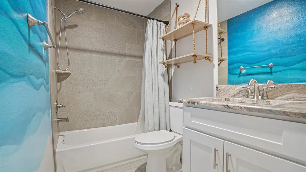 1517 GRANDVIEW STREET Mount Dora, FL 32757