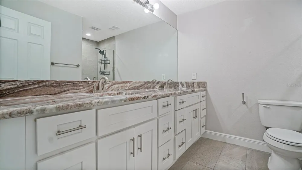 1517 GRANDVIEW STREET Mount Dora, FL 32757