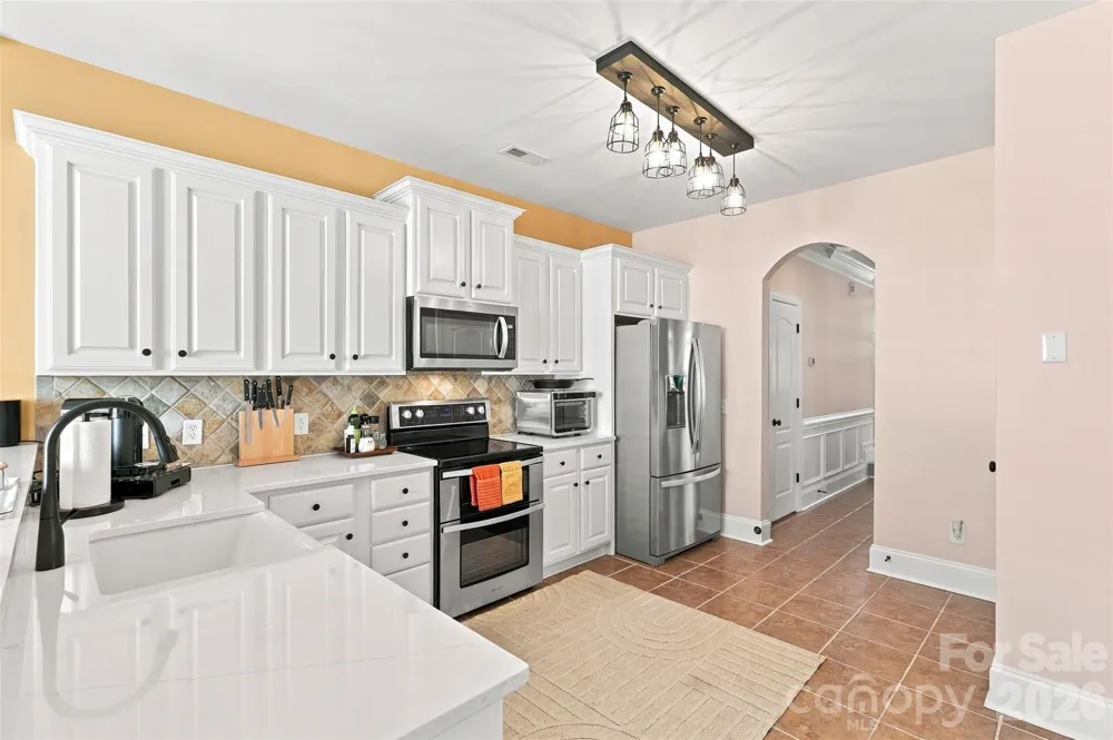 4140 Cedar Point Avenue Matthews, NC 28104