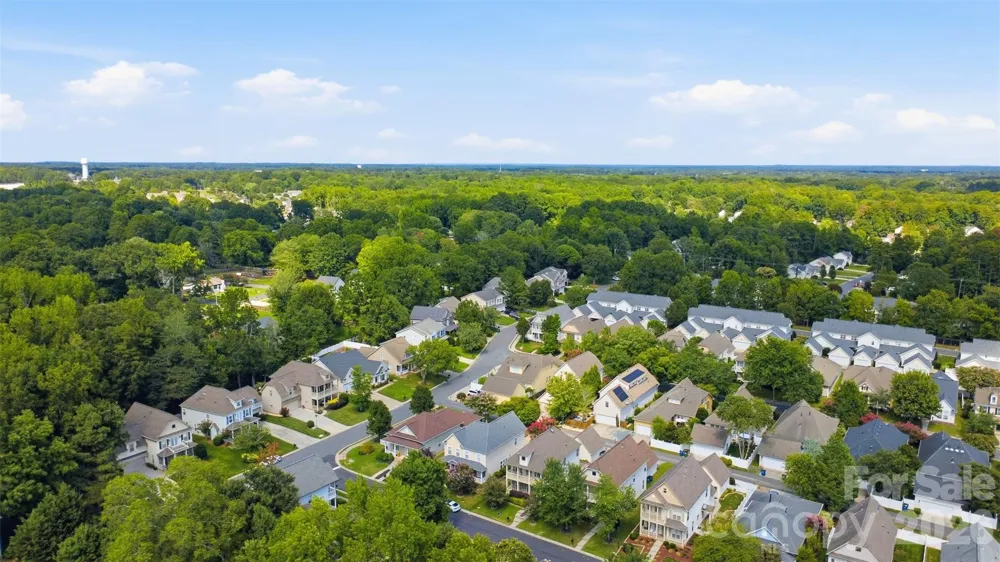 4140 Cedar Point Avenue Matthews, NC 28104