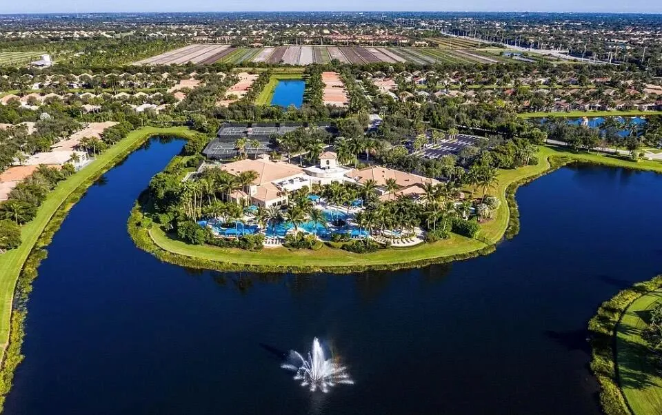 13678 WINDY MONTEREY Delray Beach, FL 33446