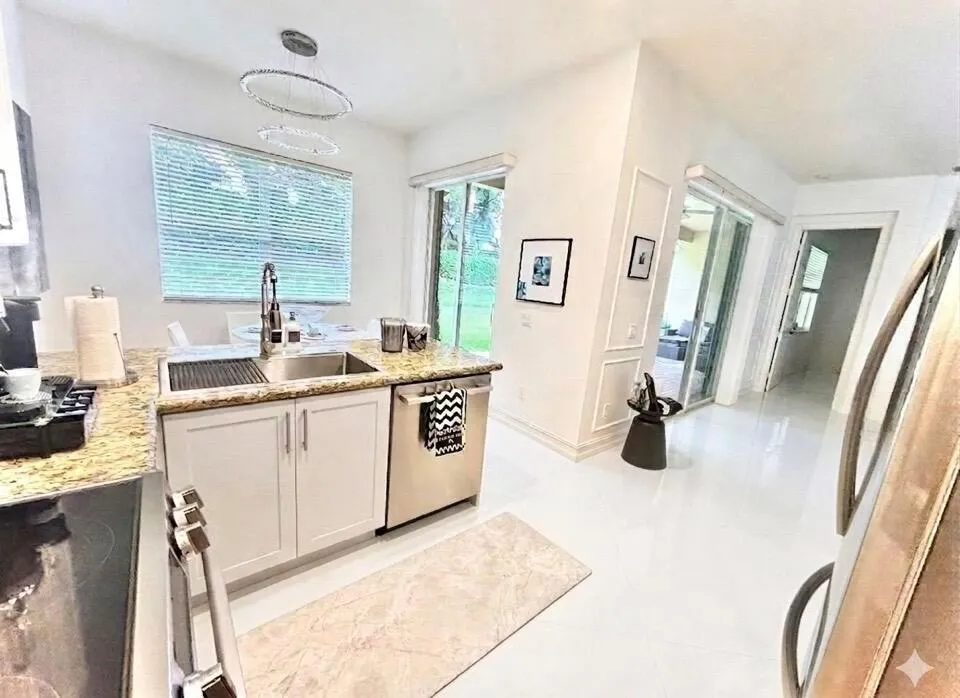 13678 WINDY MONTEREY Delray Beach, FL 33446