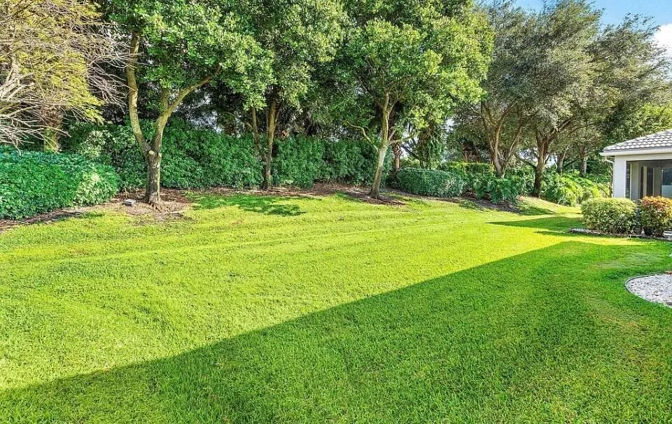 13678 WINDY MONTEREY Delray Beach, FL 33446
