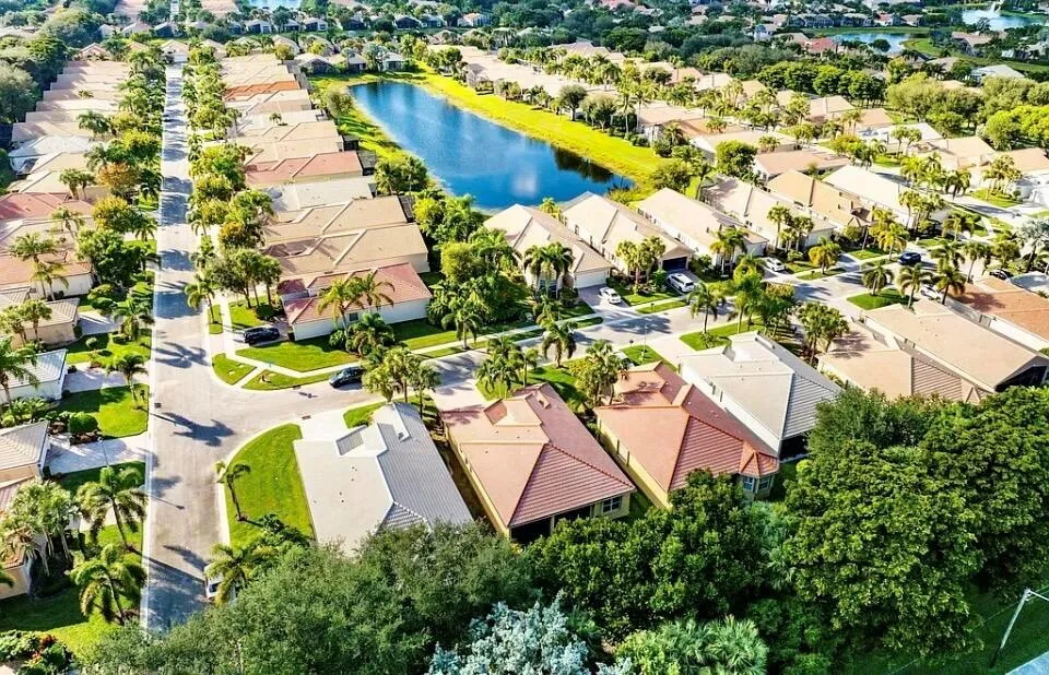 13678 WINDY MONTEREY Delray Beach, FL 33446