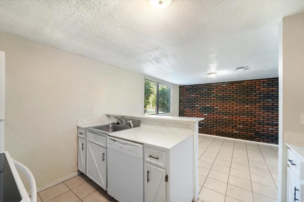 15919 Golf Club Drive #112 Crosby, TX 77532