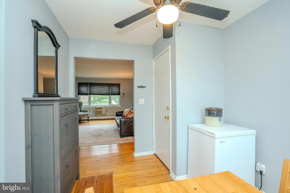 93 FOX ROAD #6B Edison, NJ 08817