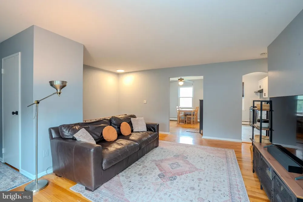 93 FOX ROAD #6B Edison, NJ 08817