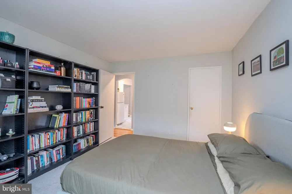 93 FOX ROAD #6B Edison, NJ 08817