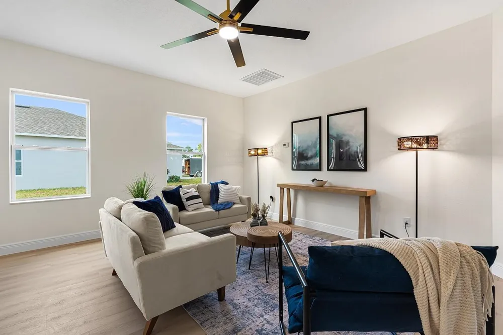 8236 104TH COURT Vero Beach, FL 32967