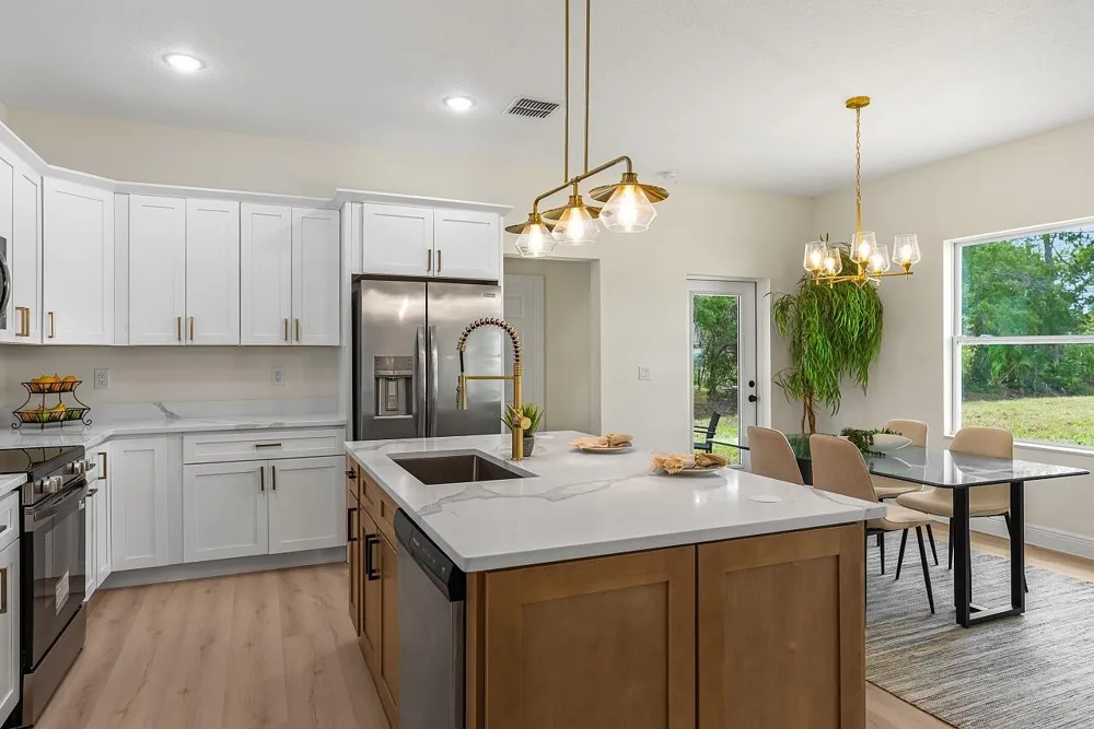 8236 104TH COURT Vero Beach, FL 32967