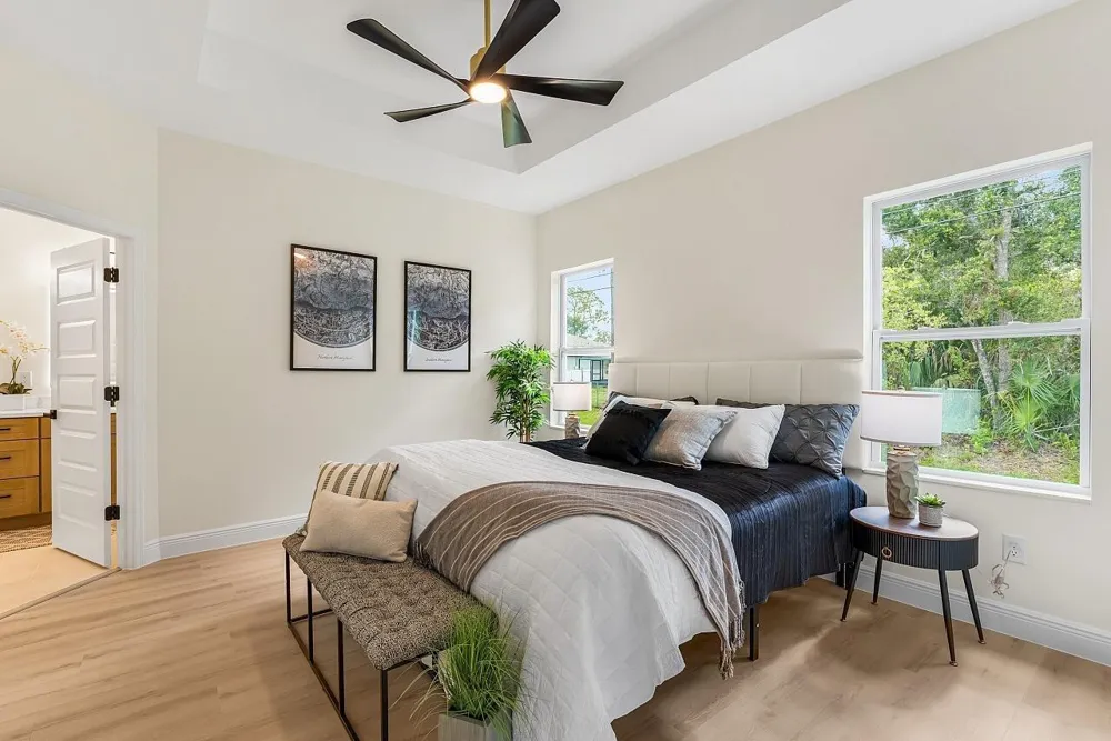 8236 104TH COURT Vero Beach, FL 32967
