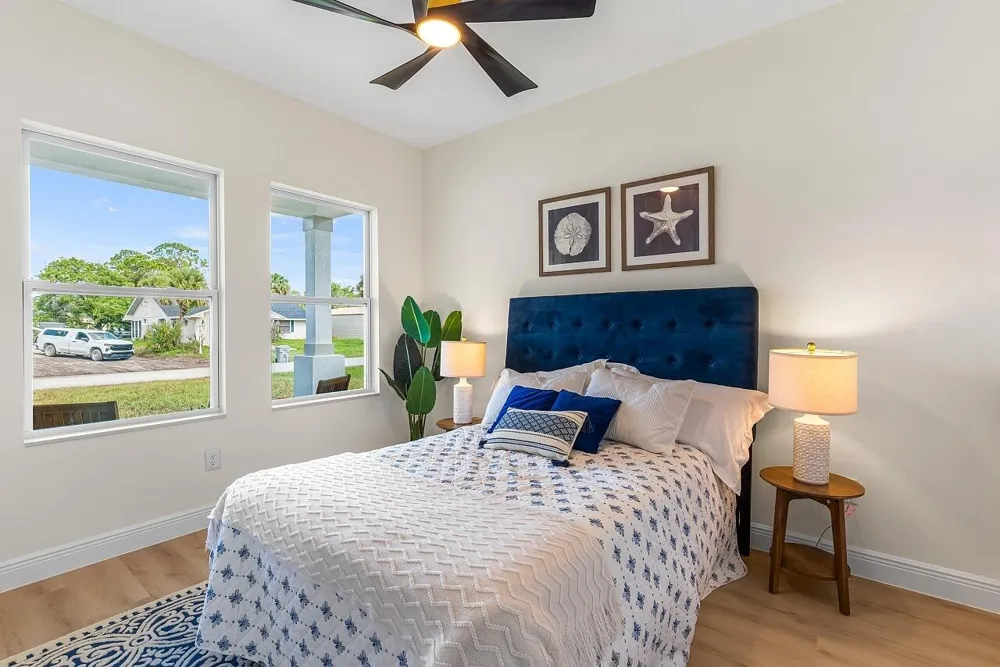 8236 104TH COURT Vero Beach, FL 32967