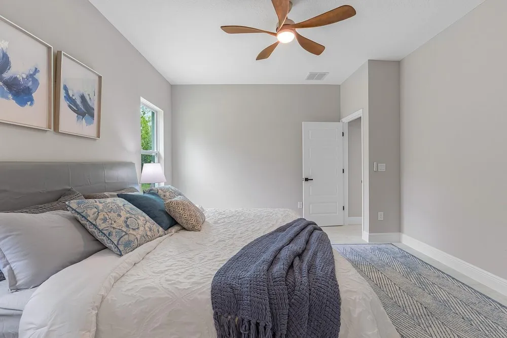 8226 104TH COURT Vero Beach, FL 32967