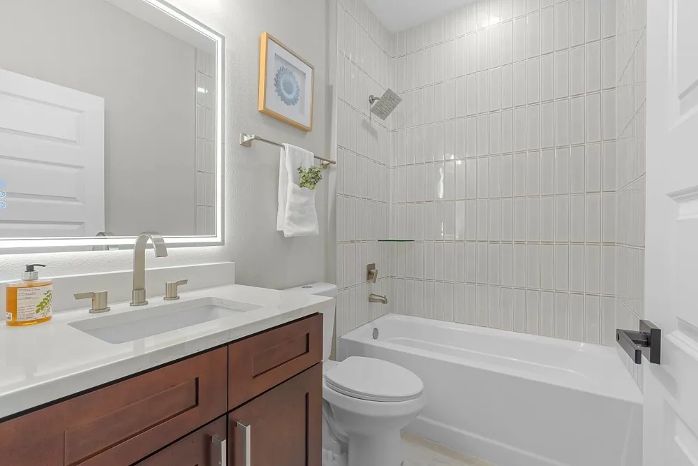 8226 104TH COURT Vero Beach, FL 32967