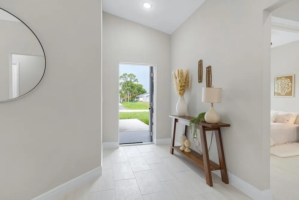 8226 104TH COURT Vero Beach, FL 32967